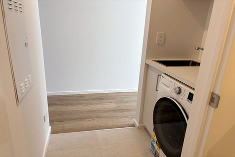 Photo of property in 2/171 Centaurus Road, Saint Martins, Christchurch, 8022