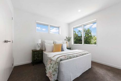 Photo of property in 25 Reserva Crescent, Kumeu, 0810