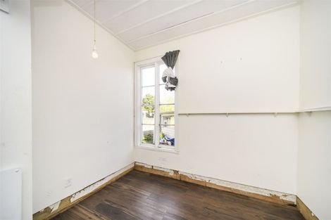 Photo of property in 102 Atawhai Road, Fitzherbert, Palmerston North, 4410