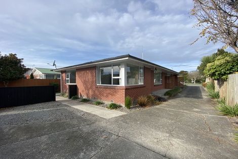 Photo of property in 2/41 Roberta Drive, Somerfield, Christchurch, 8024