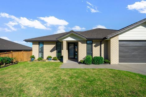 Photo of property in 10 Helenvale Crescent, Pokeno, 2402