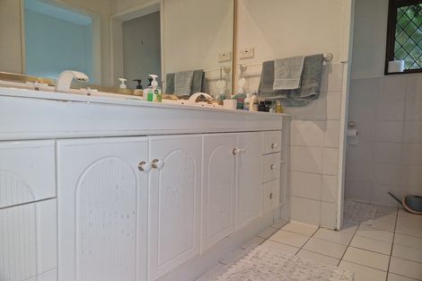 Photo of property in 18 Corrondella Grove, Belmont, Lower Hutt, 5010