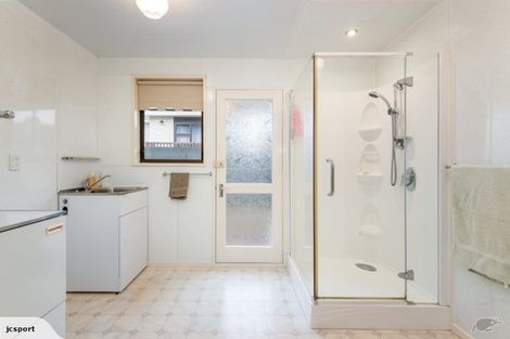 Photo of property in 7 Crosdale Place, Burnside, Christchurch, 8042