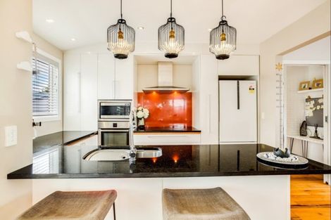 Photo of property in 48 Ashby Avenue, Saint Heliers, Auckland, 1071