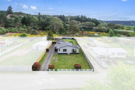 Photo of property in 16 Wairau Avenue, Waitahanui, Taupo, 3378