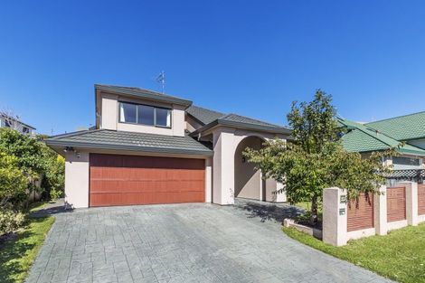 Photo of property in 23 Amesbury Drive, Churton Park, Wellington, 6037