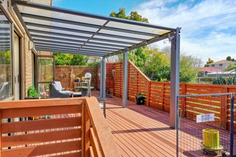 Photo of property in 7 Olive Grove, Edgecumbe, 3120