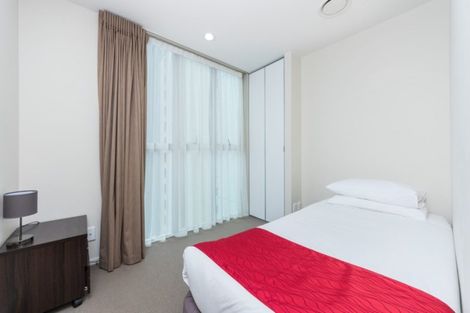 Photo of property in Proximity Apartments, 402/17 Osterley Way, Manukau, Auckland, 2104