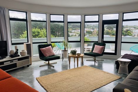 Photo of property in 566n Adelaide Road, Berhampore, Wellington, 6023