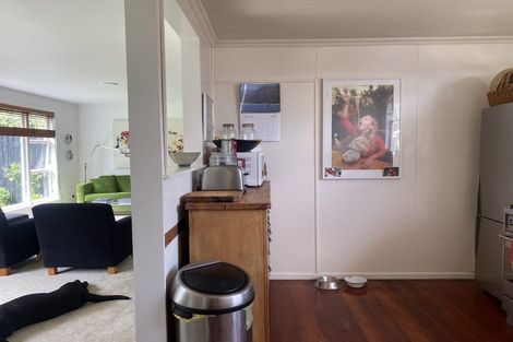Photo of property in 47a Parkvale Road, Karori, Wellington, 6012