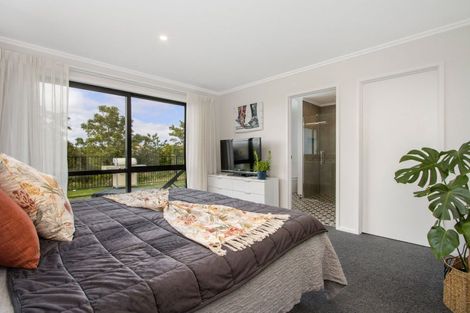 Photo of property in 26 Te Kaka Place, Omokoroa, 3114