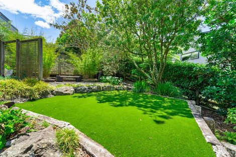 Photo of property in 6 Whale Cove, Stanmore Bay, Whangaparaoa, 0932