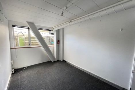 Photo of property in Qba Apartments, 1q/51 Webb Street, Mount Cook, Wellington, 6011