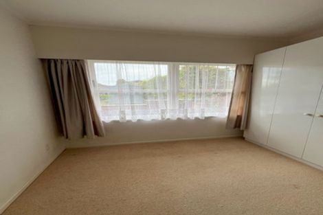 Photo of property in 1/2 Eban Avenue, Hillcrest, Auckland, 0627