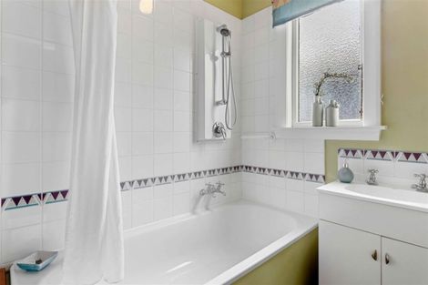 Photo of property in 19 Gibbon Street, Sydenham, Christchurch, 8023