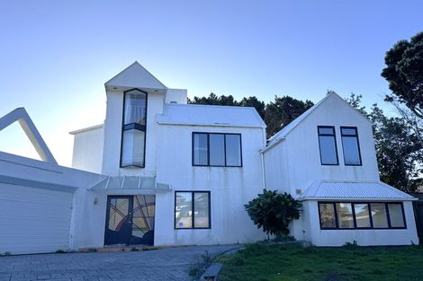 Photo of property in 80 Beacon Hill Road, Strathmore Park, Wellington, 6022