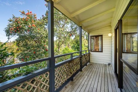 Photo of property in 5/8 West Lynn Road, Titirangi, Auckland, 0604