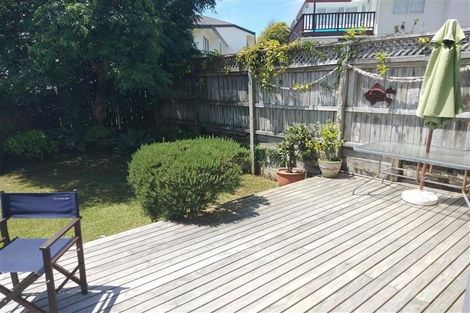 Photo of property in 27 Palmgreen Court, Stanmore Bay, Whangaparaoa, 0932