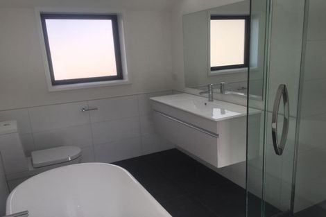 Photo of property in 29 Falconer Rise, Jacks Point, Queenstown, 9371