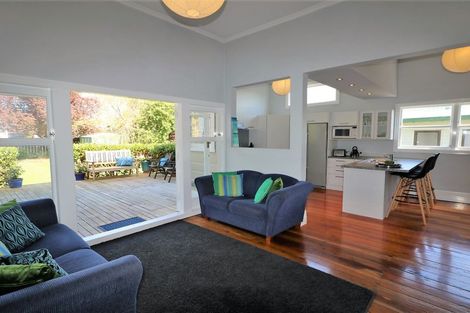 Photo of property in 16 King Street, Carterton, 5713