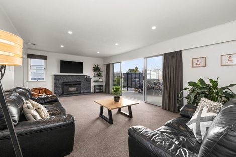 Photo of property in 54 Upham Street, Havelock North, 4130