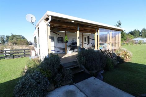 Photo of property in 41 Mccallum Street, Dannevirke, 4930