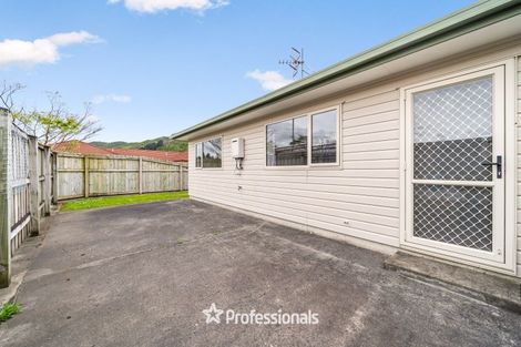 Photo of property in 26 Woodland Mews, Wainuiomata, Lower Hutt, 5014