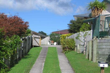 Photo of property in 6 Ryden Place, Glen Eden, Auckland, 0602