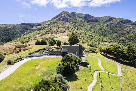 Photo of property in 2 Hyllton Heights, Lyttelton, 8082