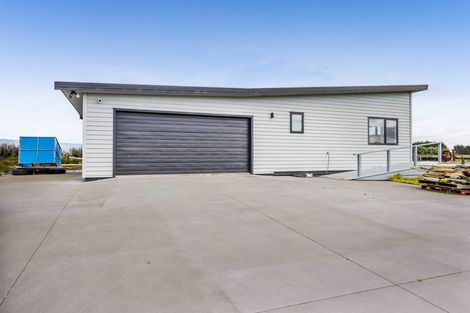 Photo of property in 203 Kakaramea Road, Kakaramea, Patea, 4598