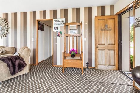 Photo of property in 39 Tyrone Street, Belfast, Christchurch, 8051