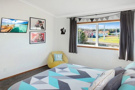 Photo of property in 8a Te Awa Street, Foxton Beach, Foxton, 4815