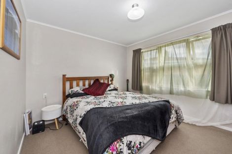 Photo of property in 18 Holloway Place, Forest Lake, Hamilton, 3200