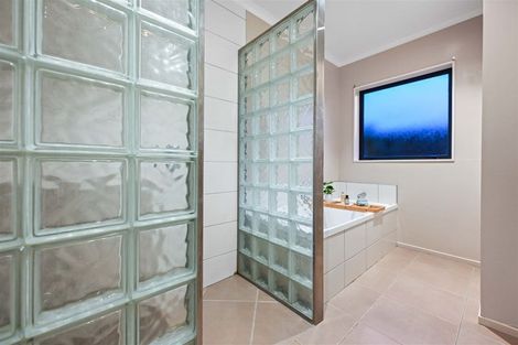 Photo of property in 14 Compton Grove, Huntington, Hamilton, 3210