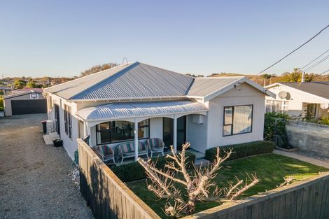 Photo of property in 13 Wye Street, Oamaru, 9400