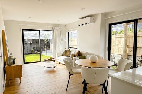 Photo of property in 4/48 Moire Road, Massey, Auckland, 0614