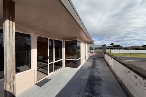 Photo of property in 2 Bernard Street, Tauranga South, Tauranga, 3112