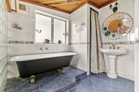 Photo of property in 11 Ronald Avenue, Glenbrook, Waiuku, 2681