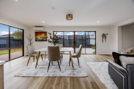 Photo of property in 114 Old Wairoa Road, Papakura, 2110