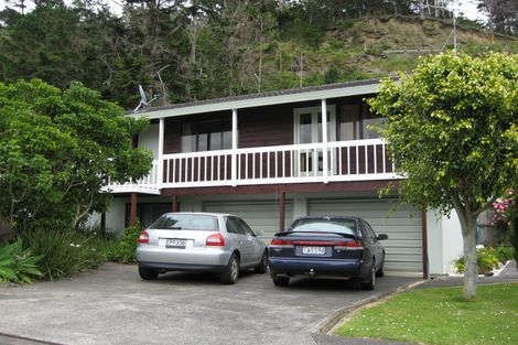 Photo of property in 1 Waiwera Place, Waiwera, Orewa, 0994