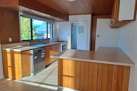 Photo of property in 12 Vauxhall Street, Bishopdale, Christchurch, 8053