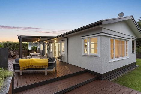 Photo of property in 110 Everitt Crescent, Whangamata, 3620
