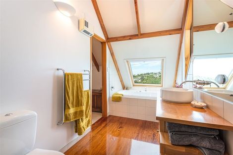 Photo of property in 78 Santa Maria Avenue, Mount Pleasant, Christchurch, 8081