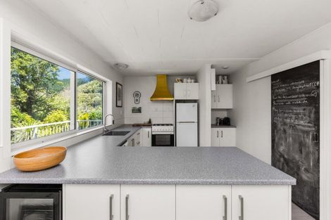 Photo of property in 3 Titoki Place, Tangoio, Napier, 4181