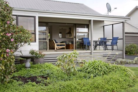Photo of property in 3a Dorothy Drive, Acacia Bay, Taupo, 3330
