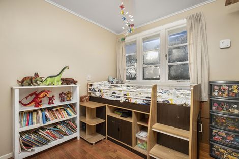 Photo of property in 12 Jupiter Street, Rosehill, Papakura, 2113