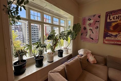 Photo of property in 1/17 Clifton Terrace, Kelburn, Wellington, 6012