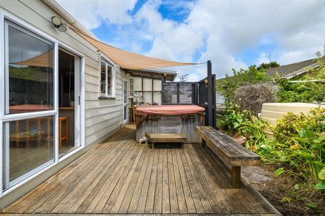 Photo of property in 3 Phillips Street, Sanson, 4817