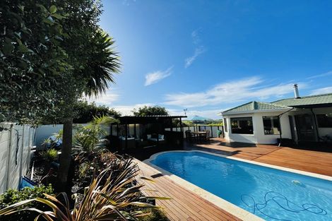 Photo of property in 4 Farnell Place, Gulf Harbour, Whangaparaoa, 0930