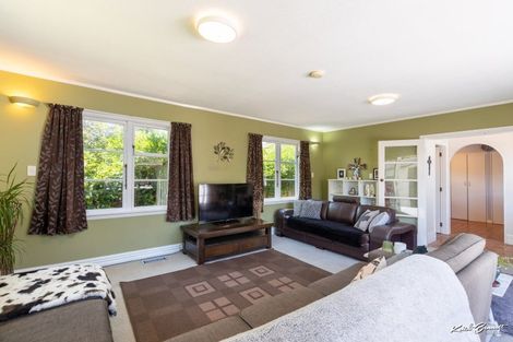 Photo of property in 11a Tawai Street, Trentham, Upper Hutt, 5018